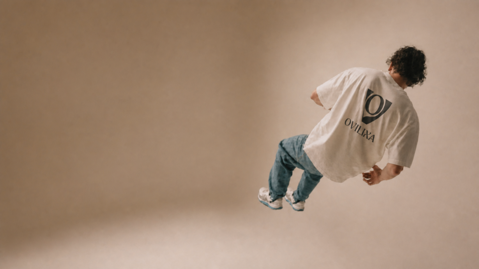 Ovilixa modern apparel campaign